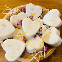 Roman Chamomile and Lavender (heart-shaped bar)